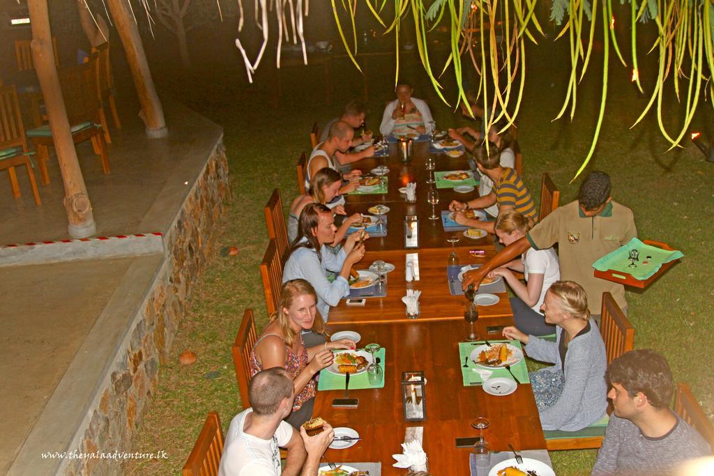 Hotel The Yala Adventure à Tissamaharama Extérieur photo